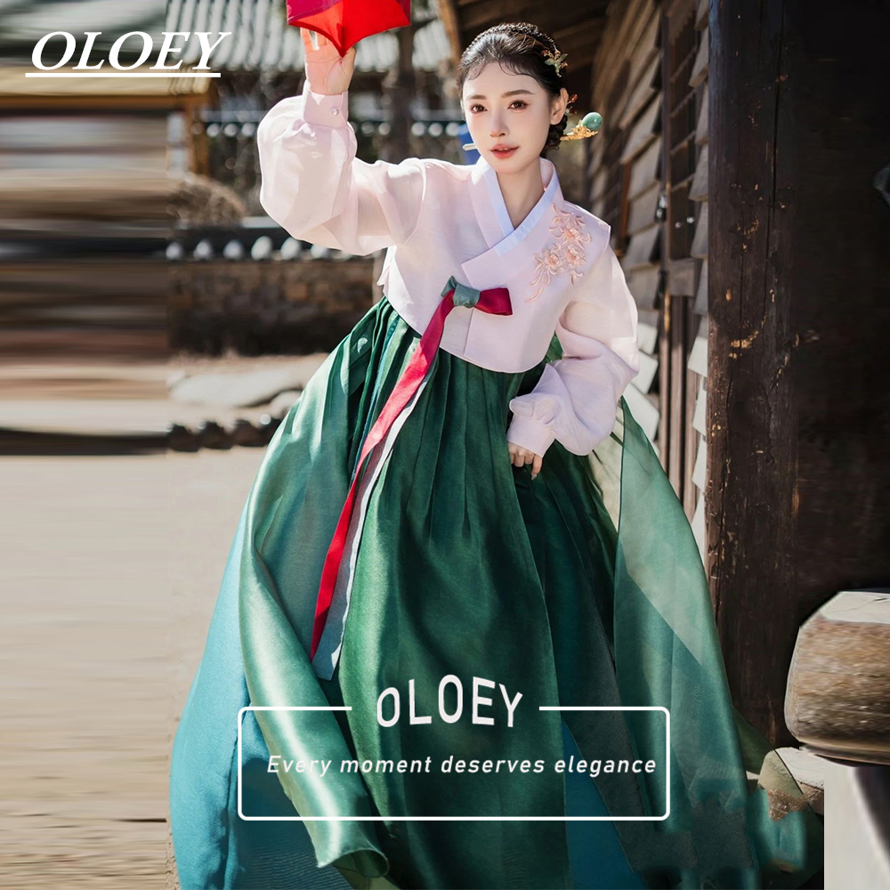 فستان هانبوك أخضر أنيق من OLOE - مراجعة Hanbok Modern Set وسعره